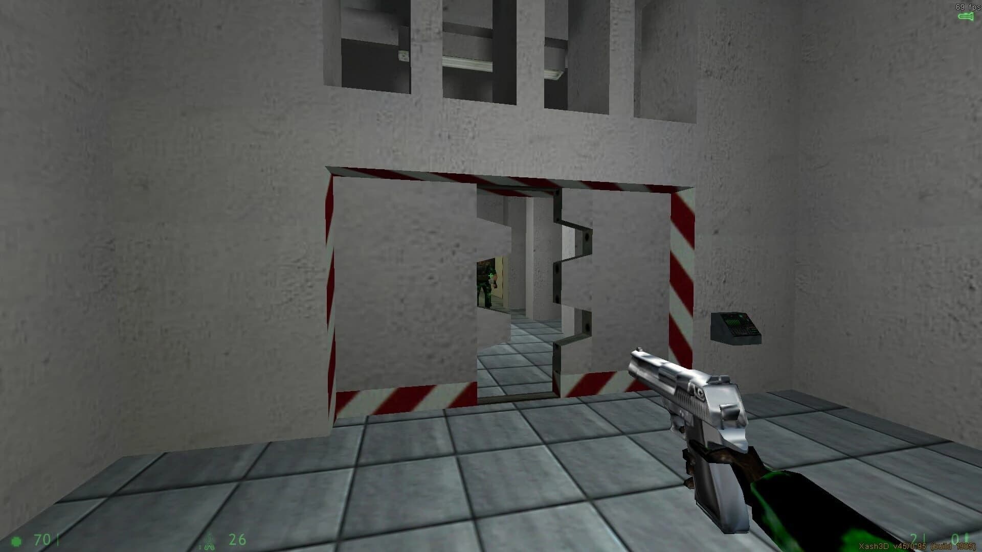Half-Life: Soldier screenshot 2