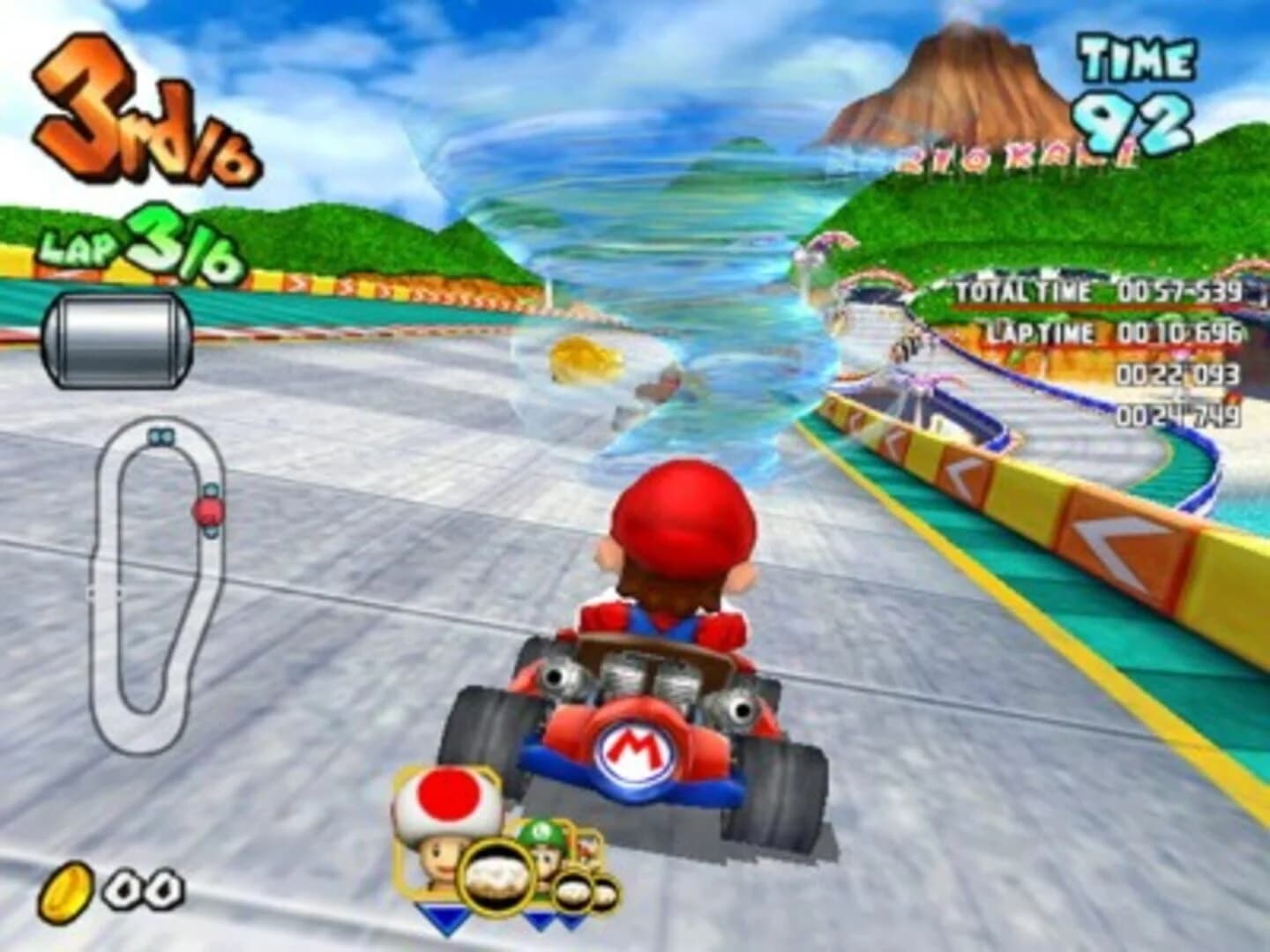Mario Kart Arcade GP screenshot 2