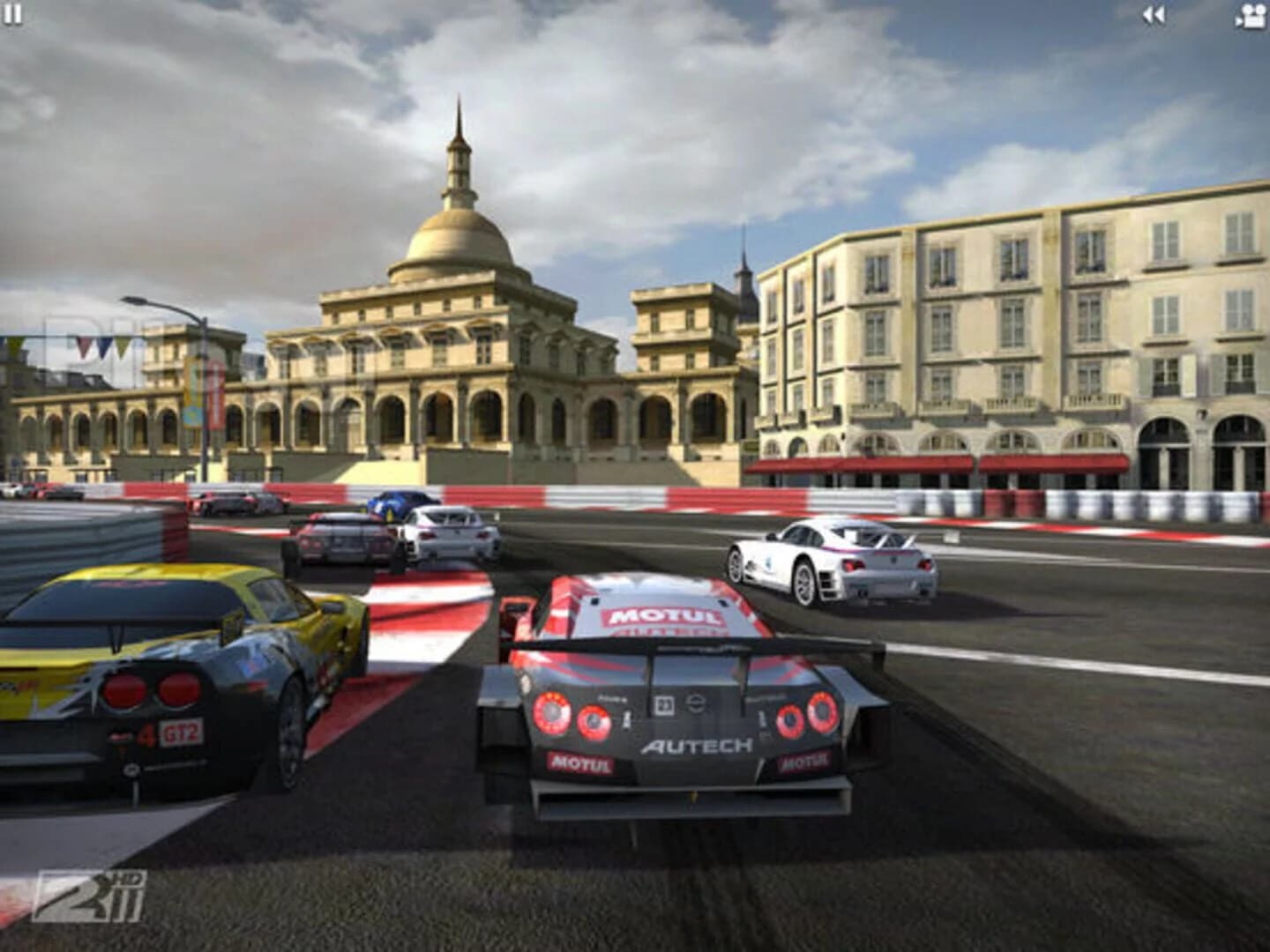 Real Racing 2 HD screenshot 4