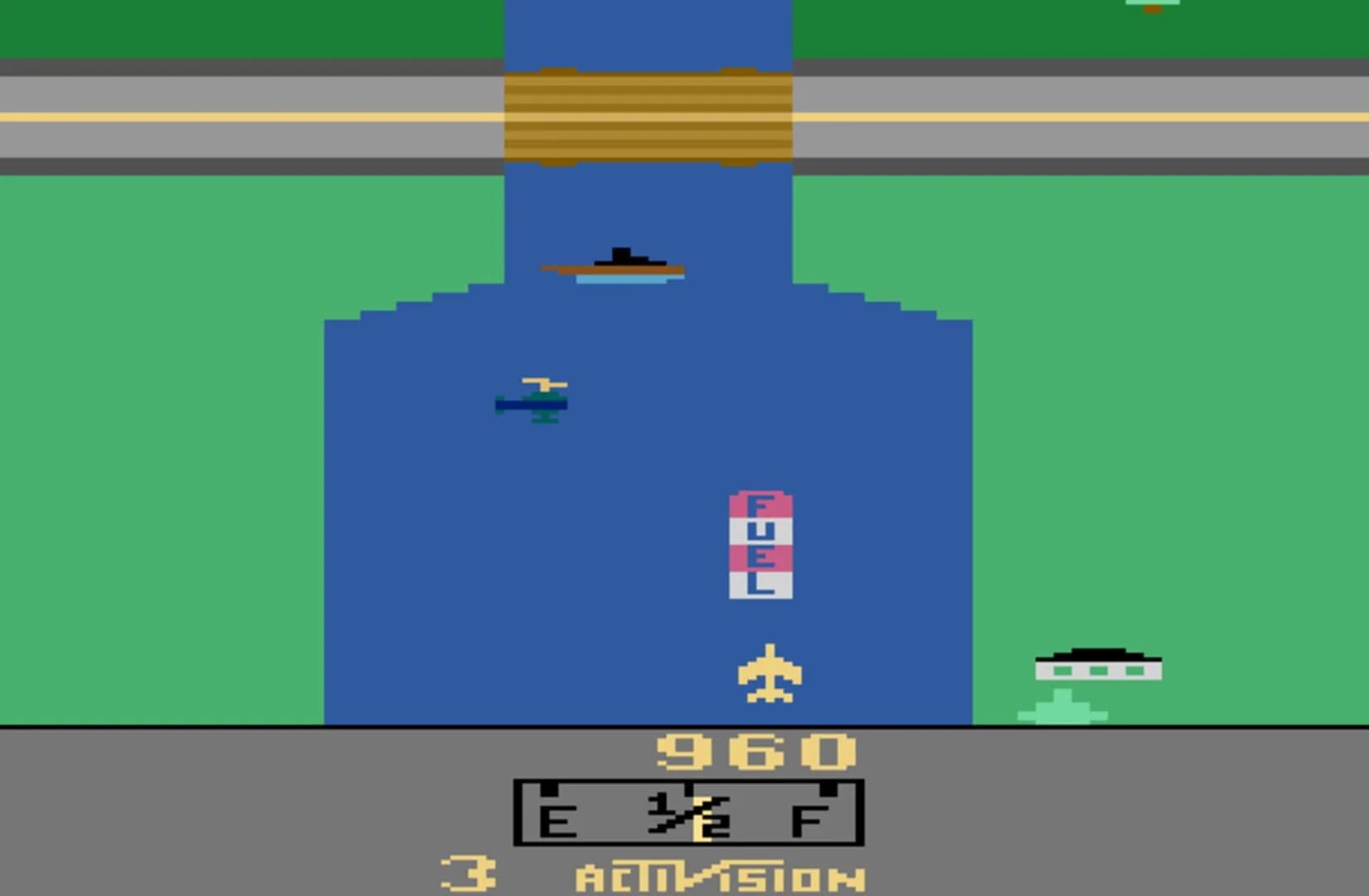 River Raid screenshot 2