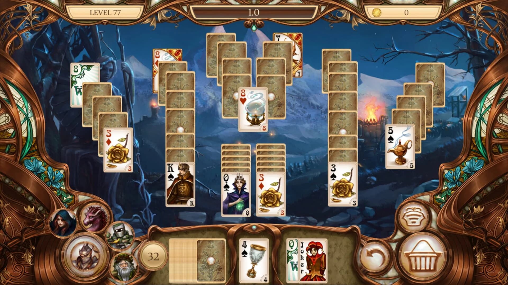 Snow White Solitaire: Charmed Kingdom screenshot 1