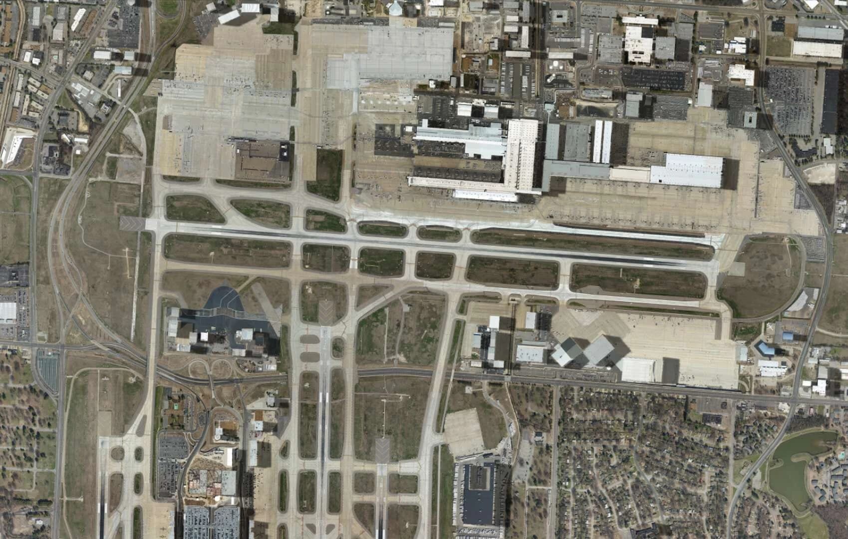 Tower!2011:SE - Memphis KMEM Airport screenshot 5